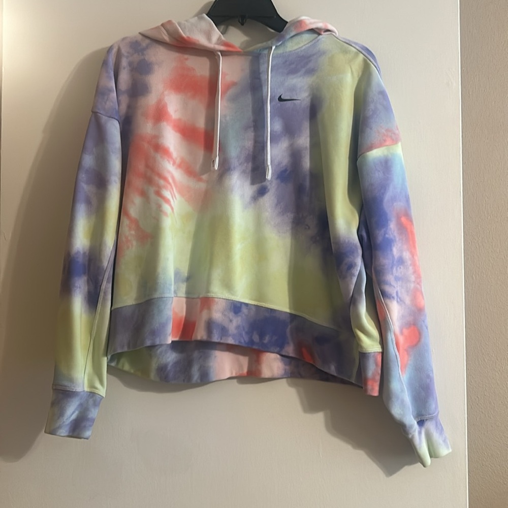 Nike women’s Tie Dye Set
